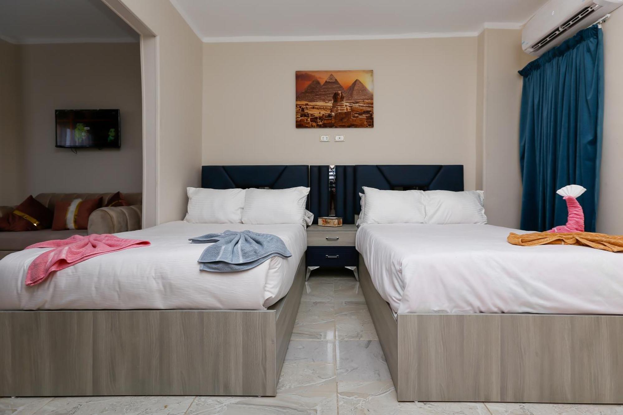 Homestay Sunrise Jacuzzi & Pyramids View Cairo